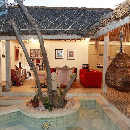 Villa Sentosa, Cheerful 3-Bedroom Villa With Pool Gili Trawangan Kültér fotó