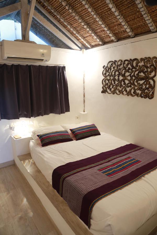 Villa Sentosa, Cheerful 3-Bedroom Villa With Pool Gili Trawangan Kültér fotó