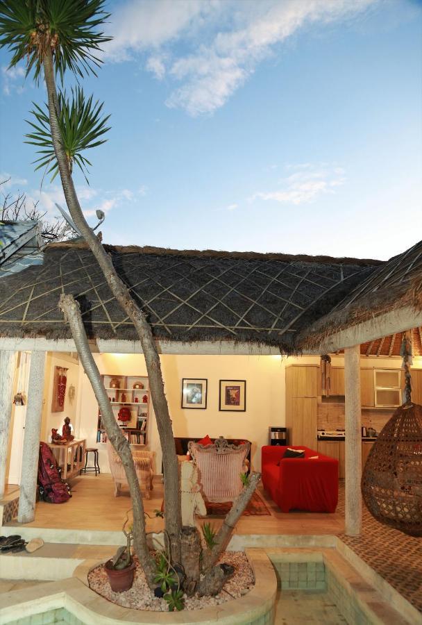 Villa Sentosa, Cheerful 3-Bedroom Villa With Pool Gili Trawangan Kültér fotó